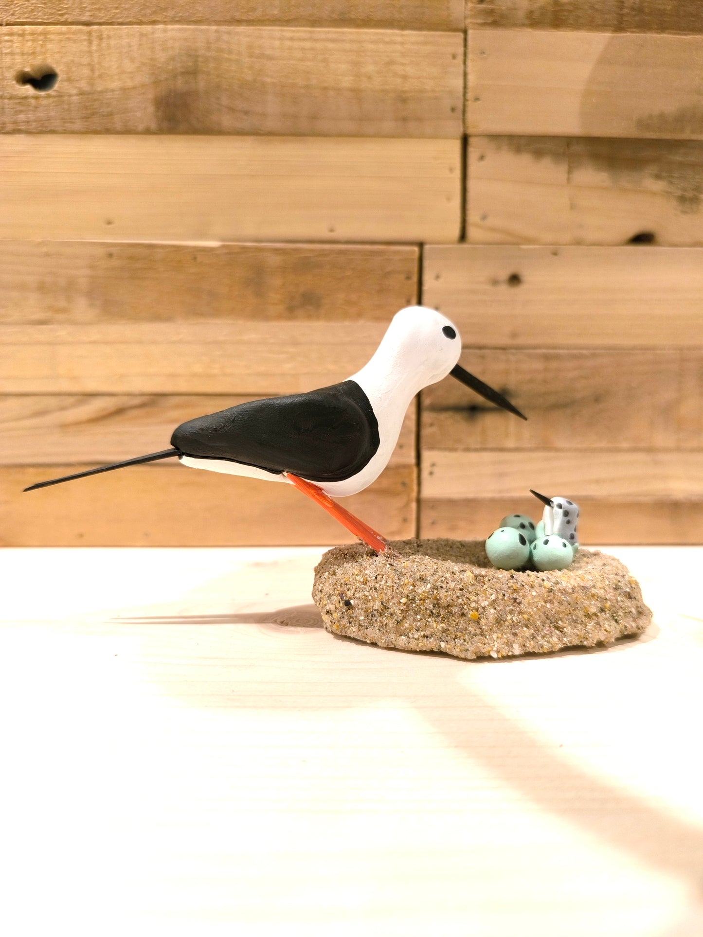 Figurine a collectionner Echasse blanche sur son nid