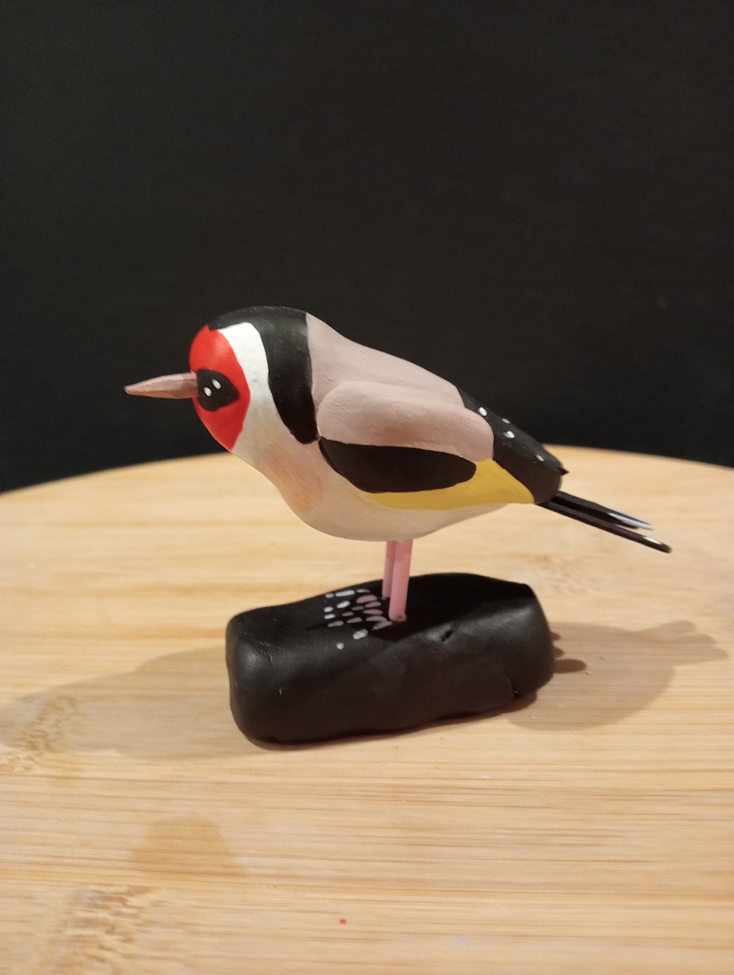 Figurine chardonneret élégant