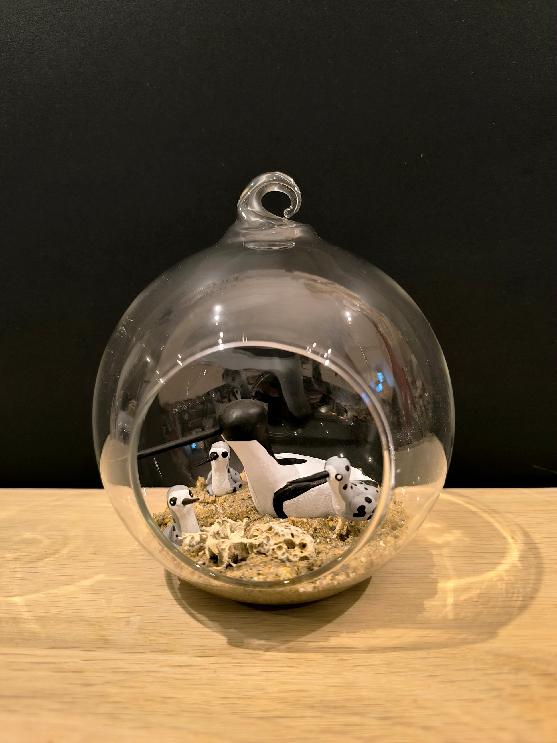 figurine sculptée Avocette élégante avec ses petits