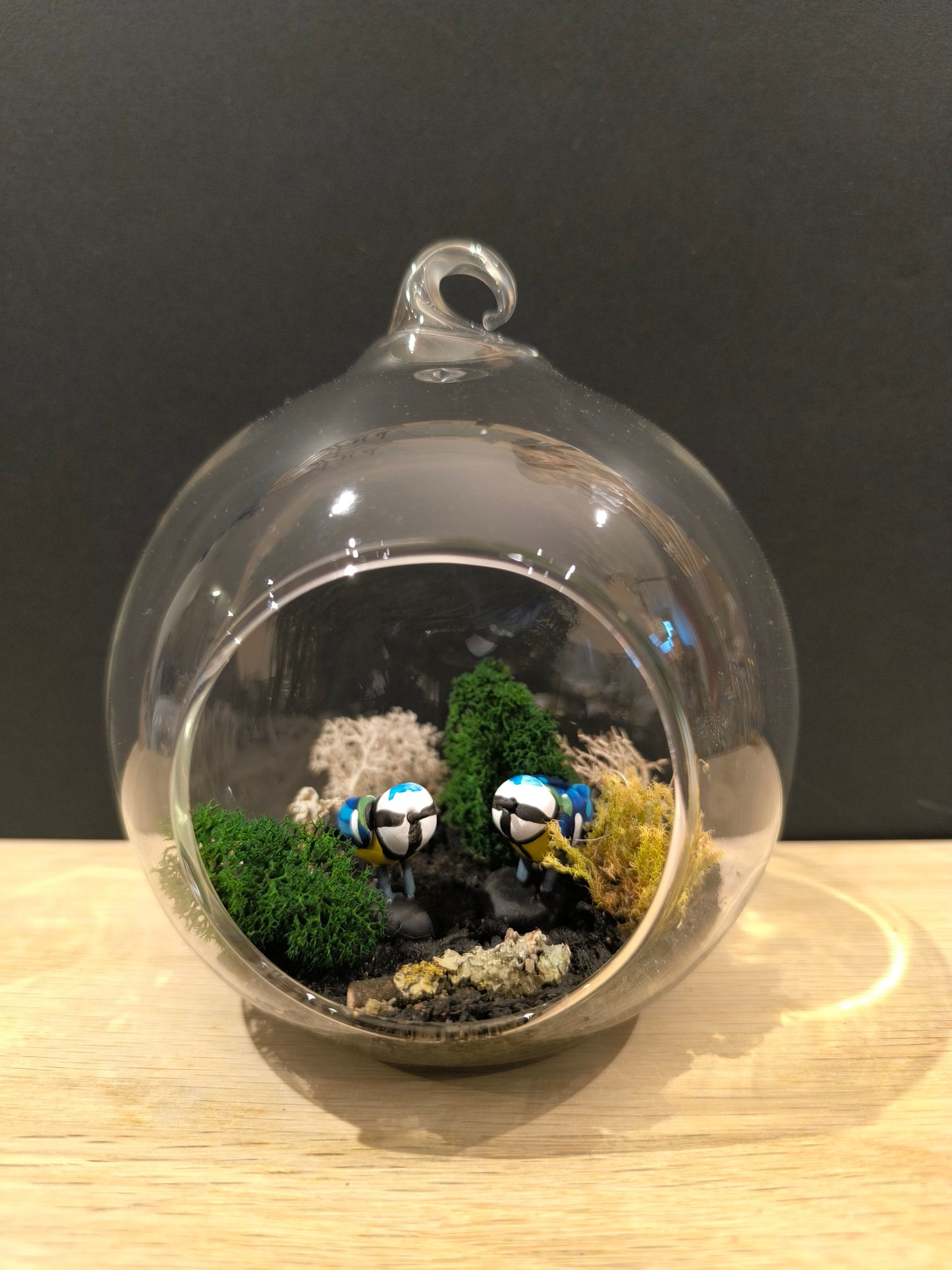 Figurines mésanges bleues miniature en couple dans mini décor